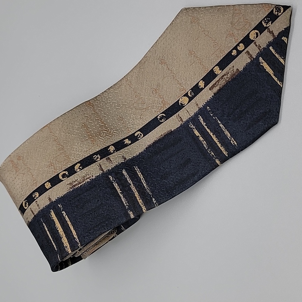 Stefano Valentino Vintage 100% Silk Italian Necktie